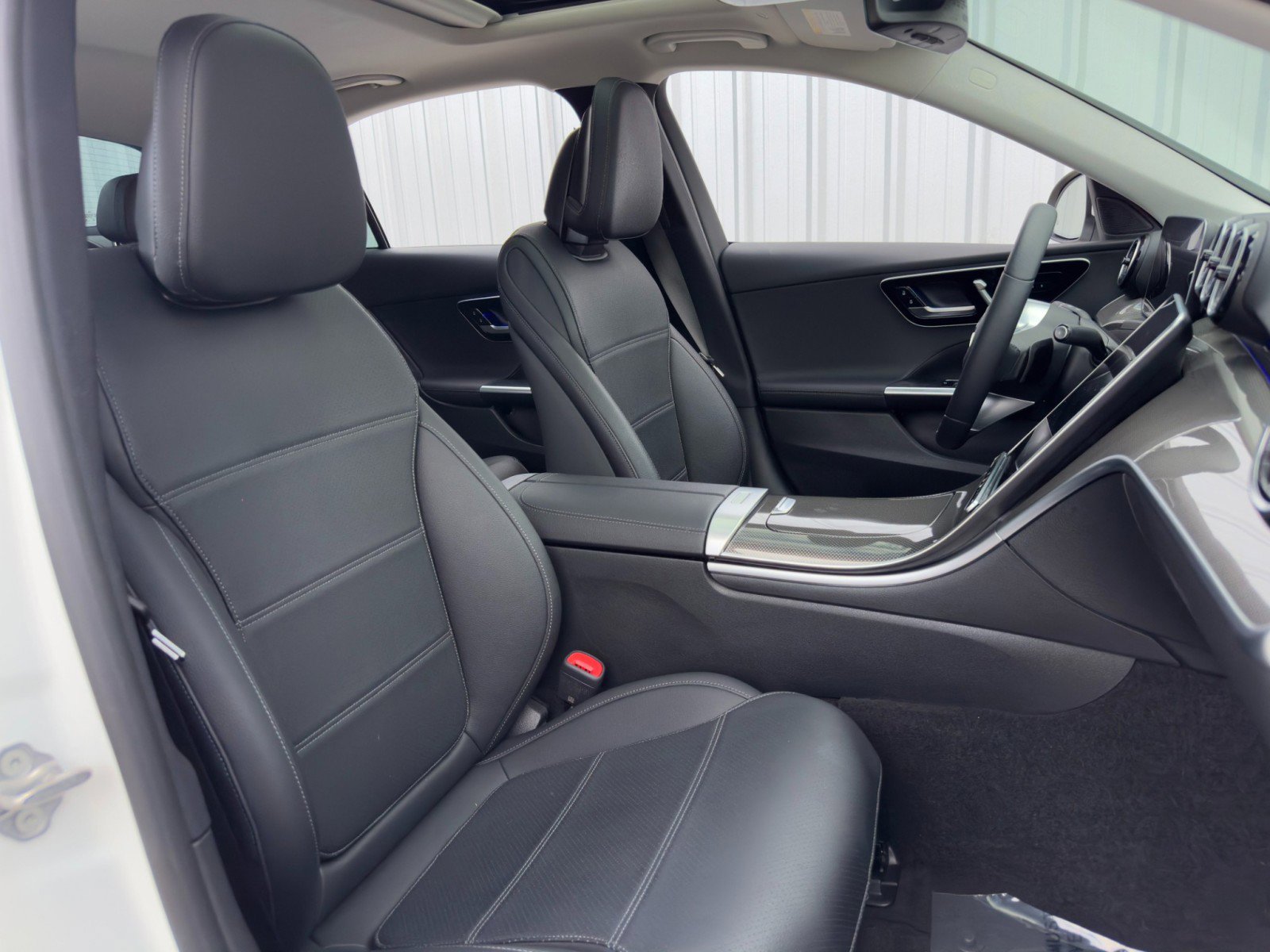 Used 2022 Mercedes-Benz C 300 Sedan image 38