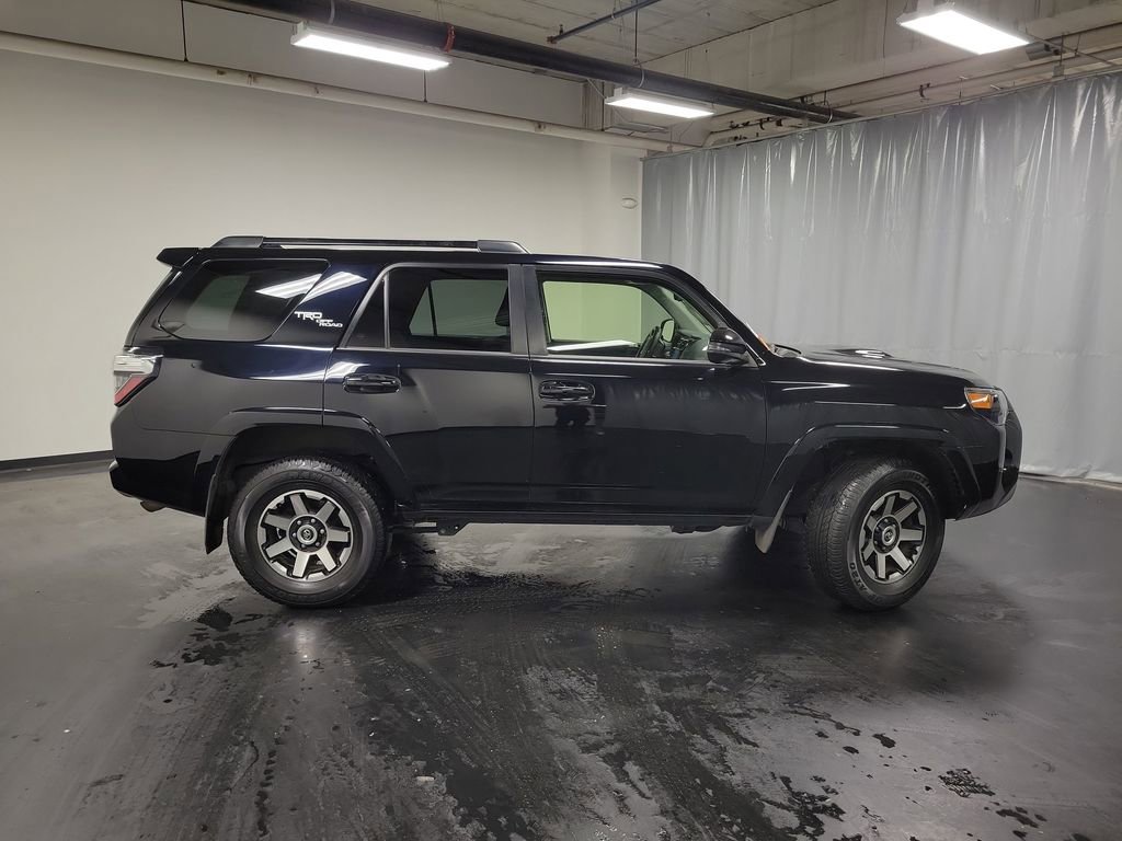 Used 2023 Toyota 4Runner TRD Off-Road Premium image 9