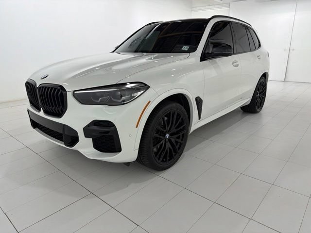 Certified 2023 BMW X5 M50i w/ Climate Comfort Package AWD/4WD image 36