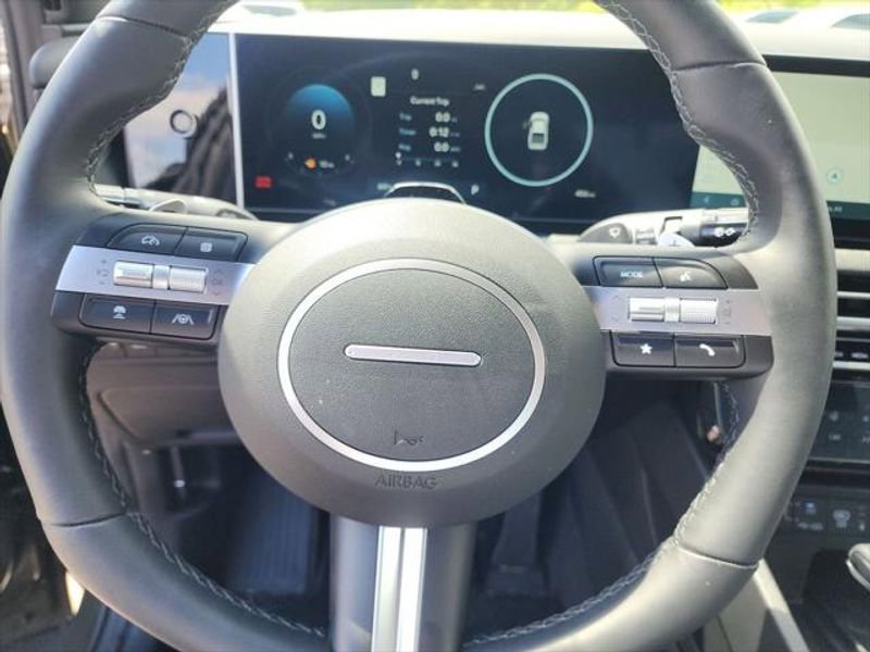 New 2025 Hyundai Santa Cruz Limited image 18