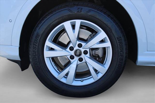 Certified 2025 Audi Q5 Premium w/ Convenience Package AWD/4WD image 13