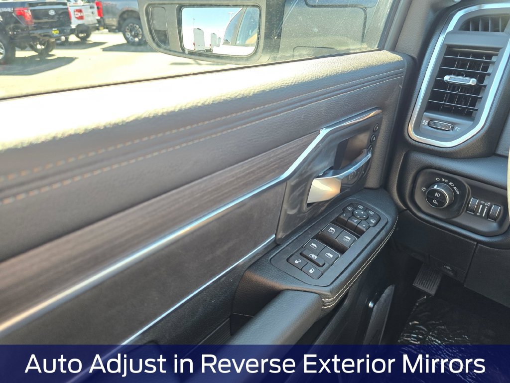 New 2026 RAM 3500 Laramie AWD/4WD image 33