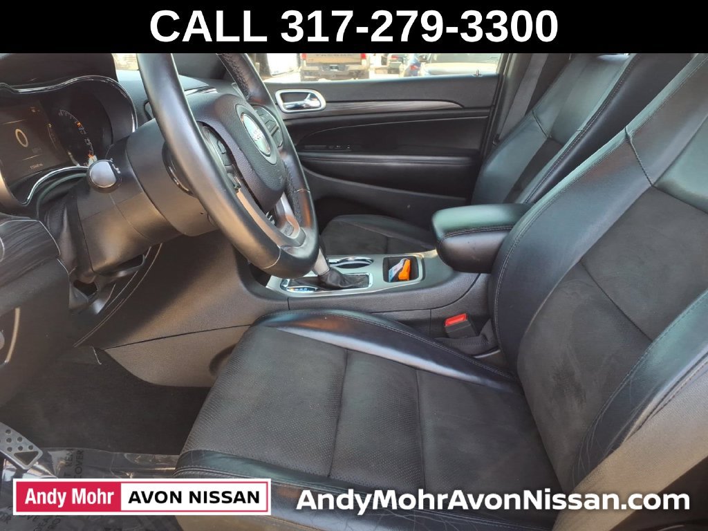 Used 2019 Jeep Grand Cherokee Altitude AWD/4WD image 17