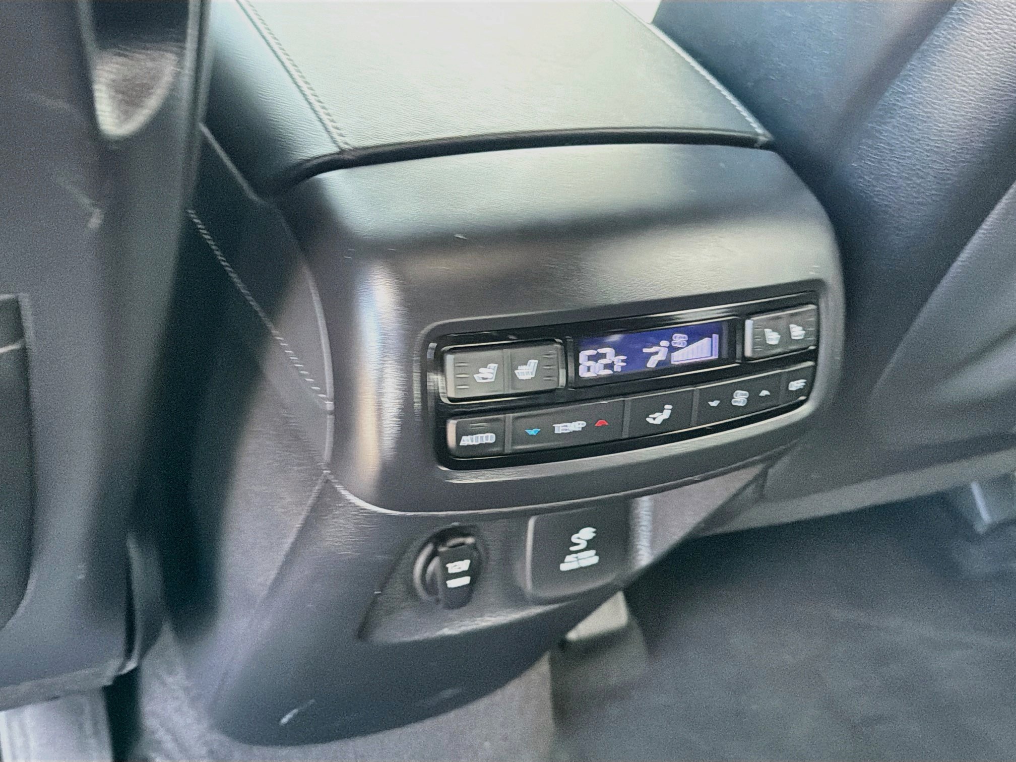 Certified 2023 Hyundai Palisade Calligraphy FWD image 20