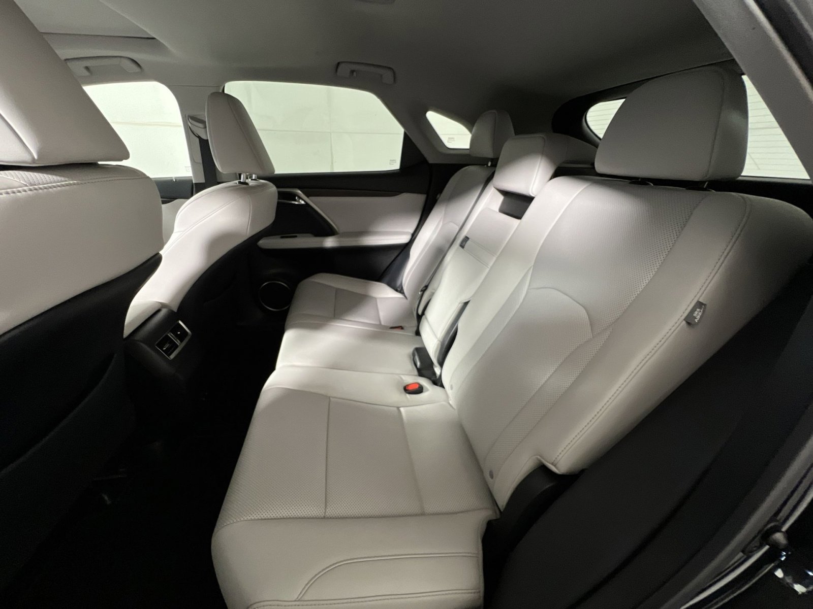 Used 2020 Lexus RX 350 AWD w/ Premium Package image 17