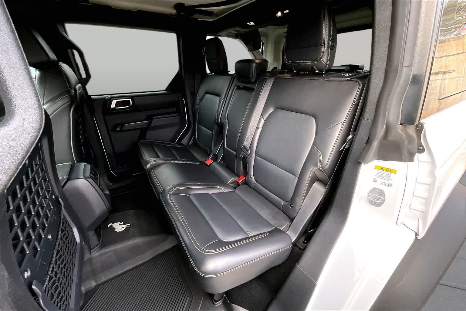 Used 2025 Ford Bronco Badlands AWD/4WD image 21