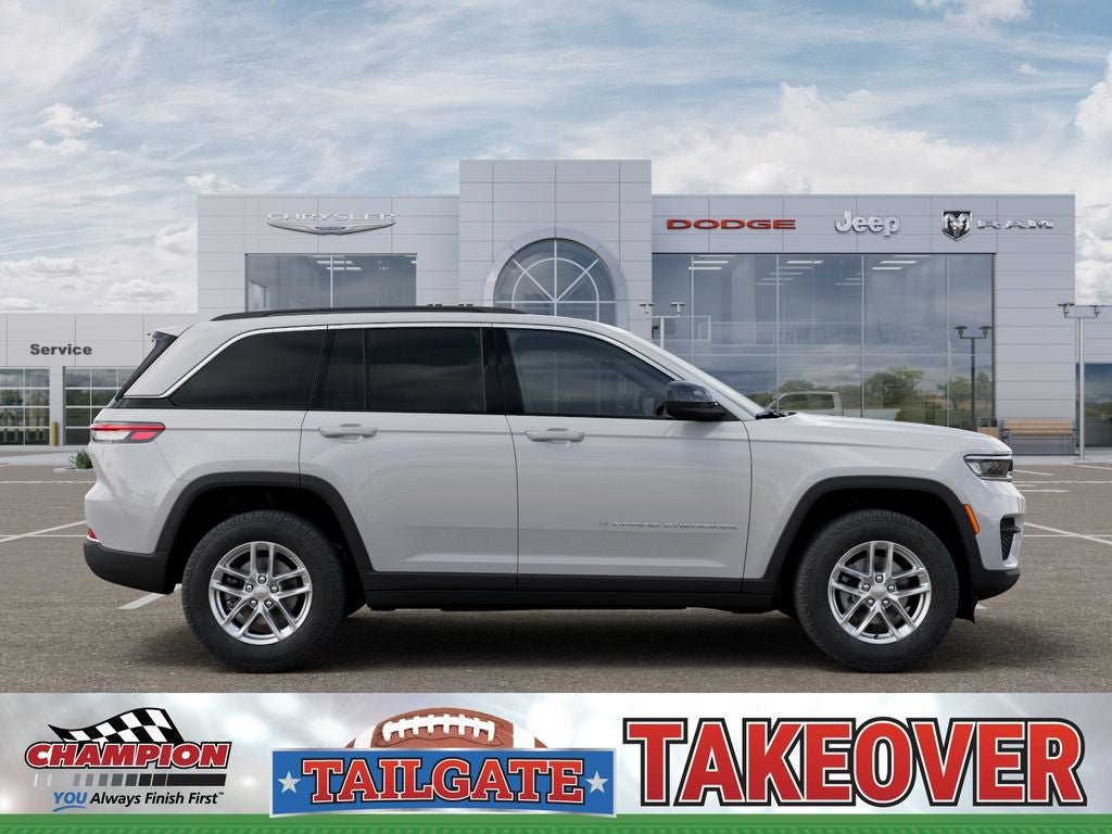 New 2026 Jeep Grand Cherokee Laredo AWD/4WD image 21