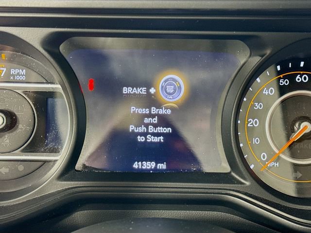 Used 2024 Jeep Wrangler Willys image 12