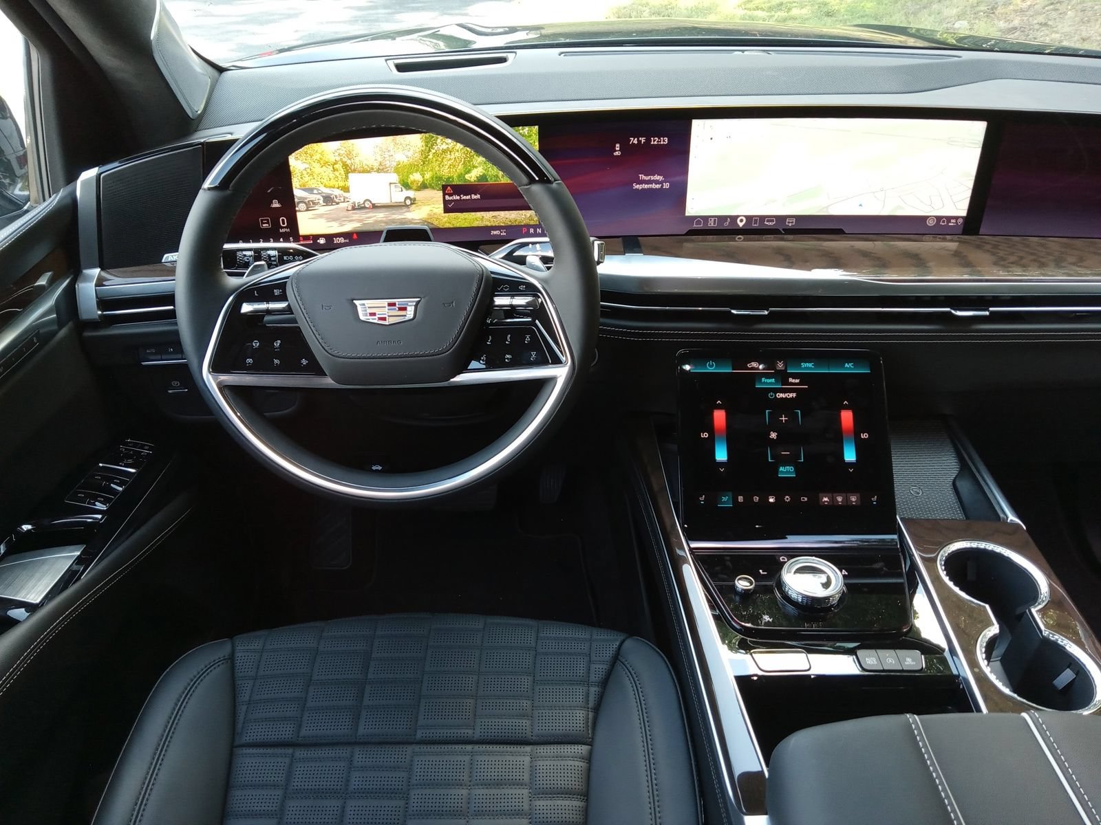 New 2026 Cadillac Escalade Platinum Sport AWD/4WD image 11