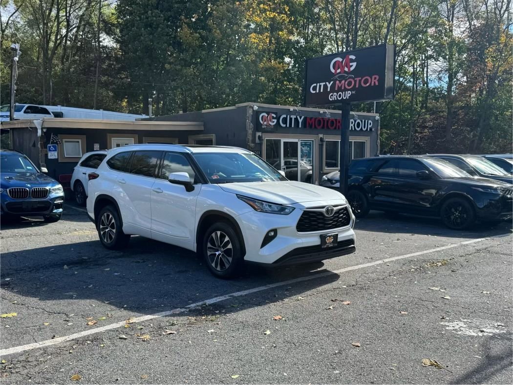 Used 2020 Toyota Highlander XLE