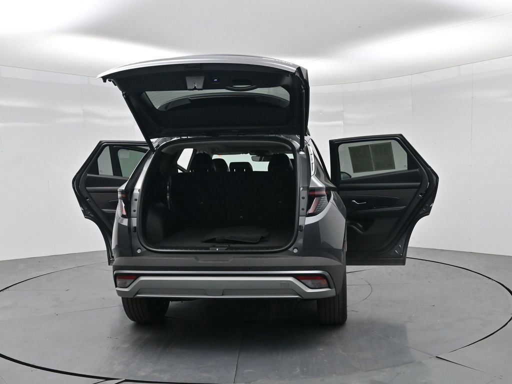 Used 2025 Hyundai Tucson Limited AWD/4WD image 35