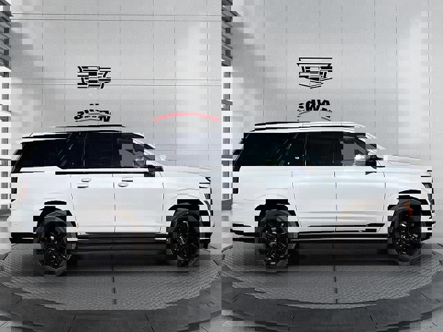 New 2026 Cadillac Escalade ESV Platinum Sport w/ LPO, ONYX Package image 3