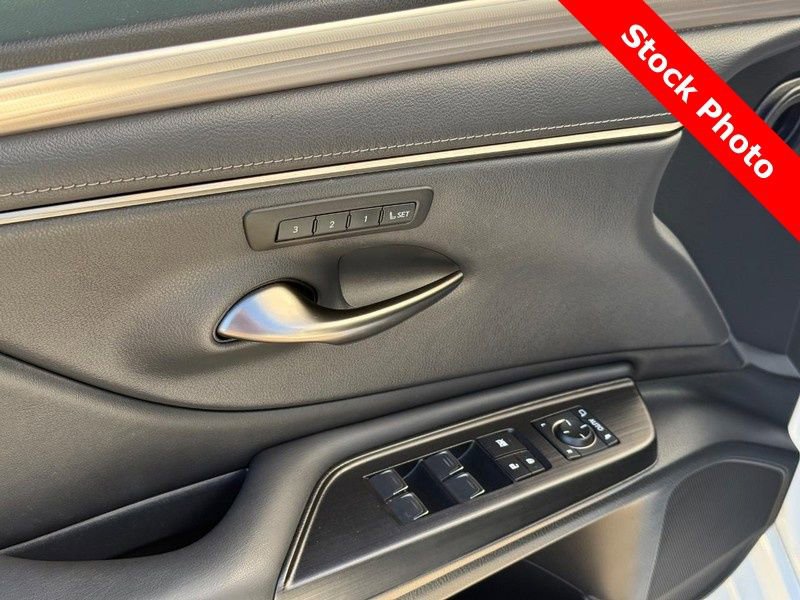 Used 2021 Lexus ES 350 F Sport w/ Accessory Package 2 image 18