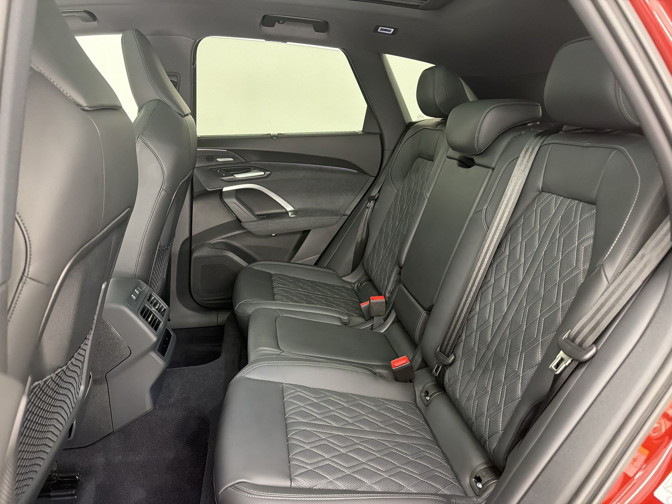 New 2026 Audi SQ5 Premium Plus AWD/4WD image 23