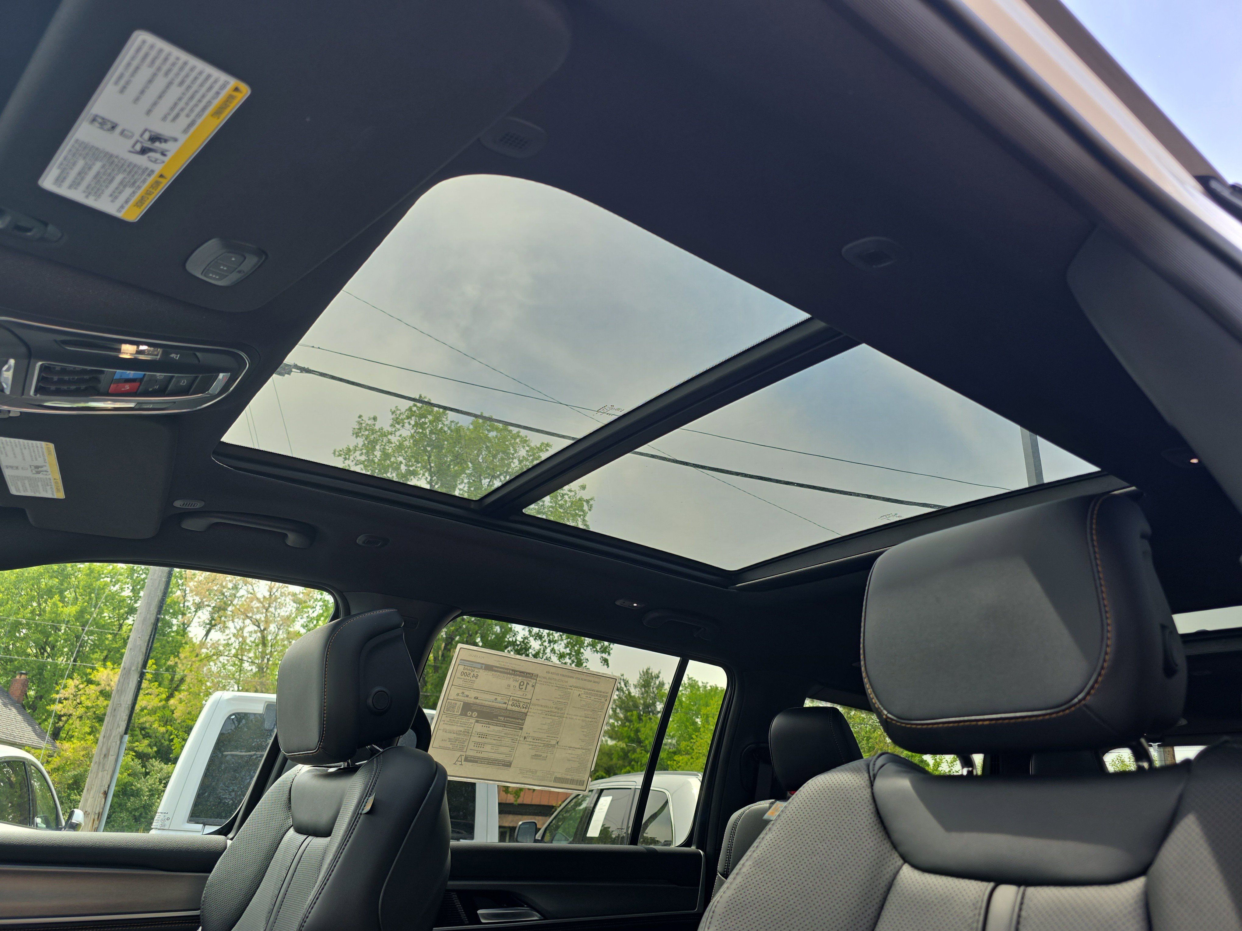New 2026 Jeep Grand Wagoneer 4WD image 5