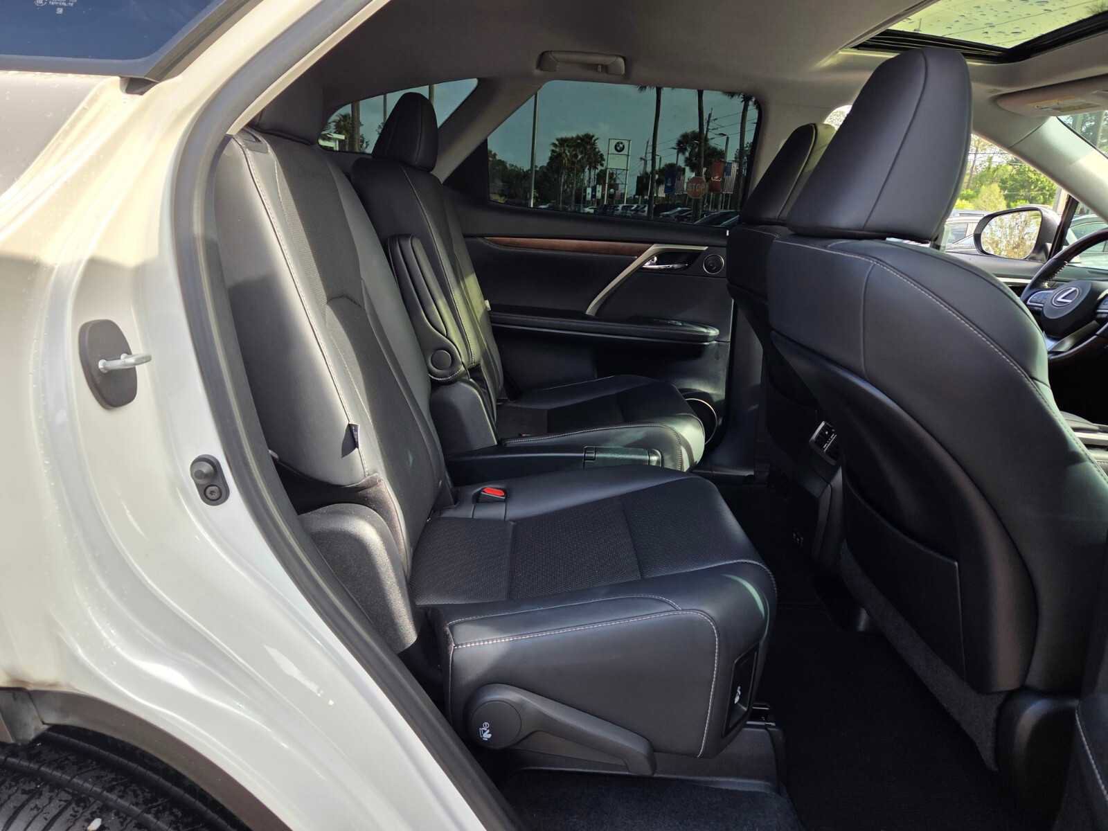 Used 2021 Lexus RX 350L FWD w/ Premium Package image 20