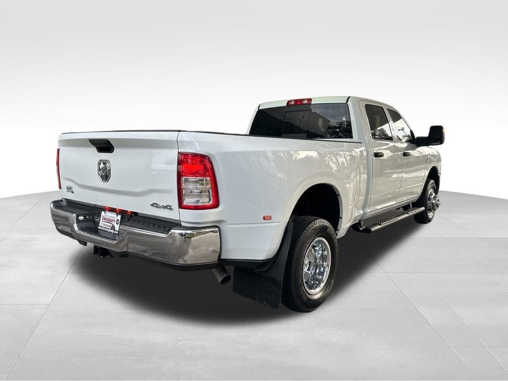 Used 2024 RAM 3500 Tradesman w/ Chrome Appearance Group image 3