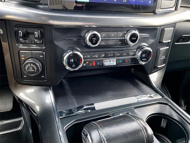 Used 2021 Ford F150 Lariat w/ Equipment Group 502A High image 23