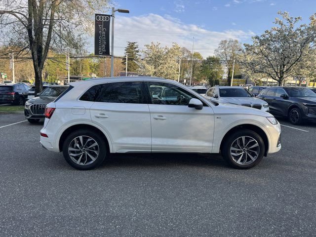 Used 2022 Audi Q5 2.0T Premium AWD/4WD image 4