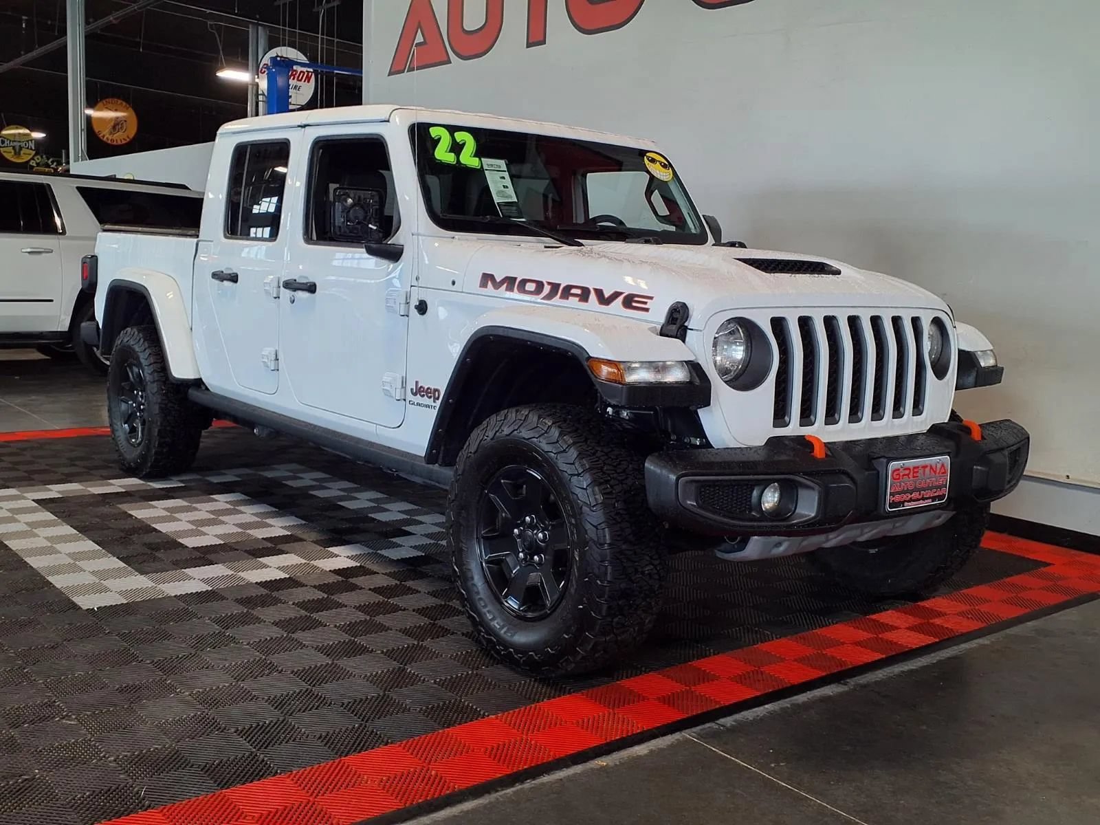 Used 2022 Jeep Gladiator Mojave w/ Cold Weather Group AWD/4WD image 2