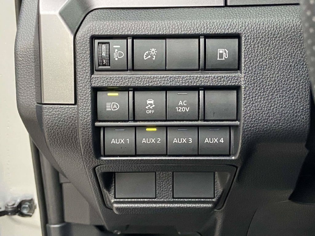 Used 2025 Toyota 4Runner TRD Off-Road AWD/4WD image 27