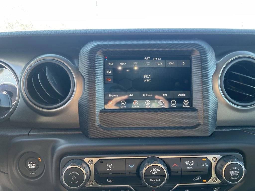 Used 2023 Jeep Wrangler Sport S image 27