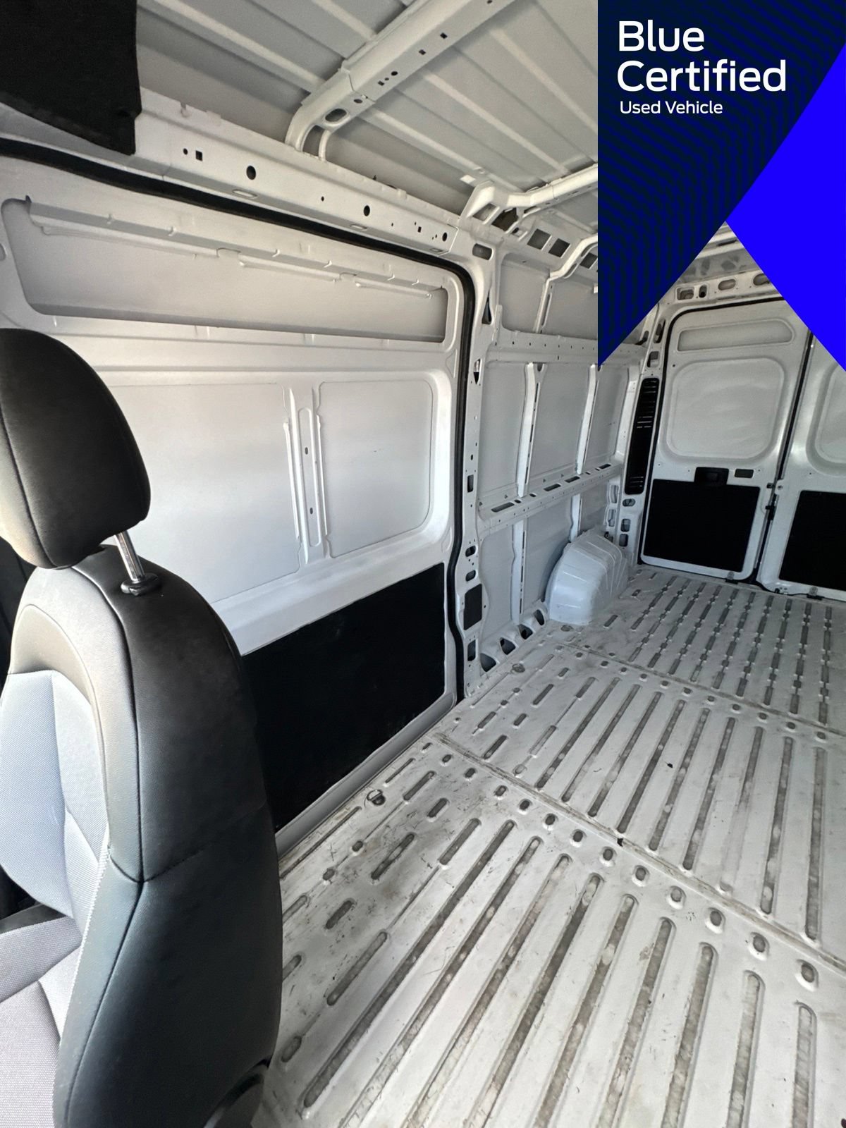 Used 2026 RAM ProMaster 2500 w/ Convenience Group FWD image 28