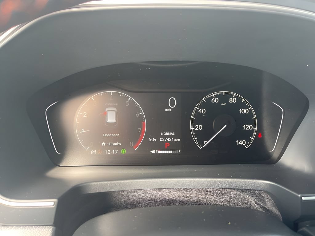 Used 2025 Honda Pilot Sport image 25