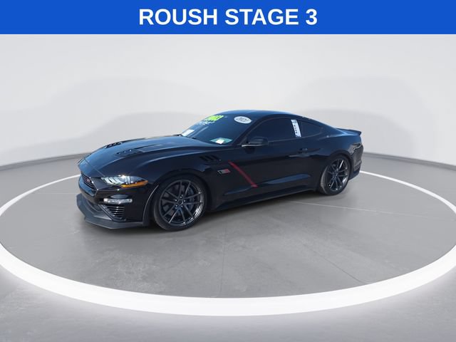 Used 2021 Ford Mustang GT Premium w/ GT Performance Package RWD image 4