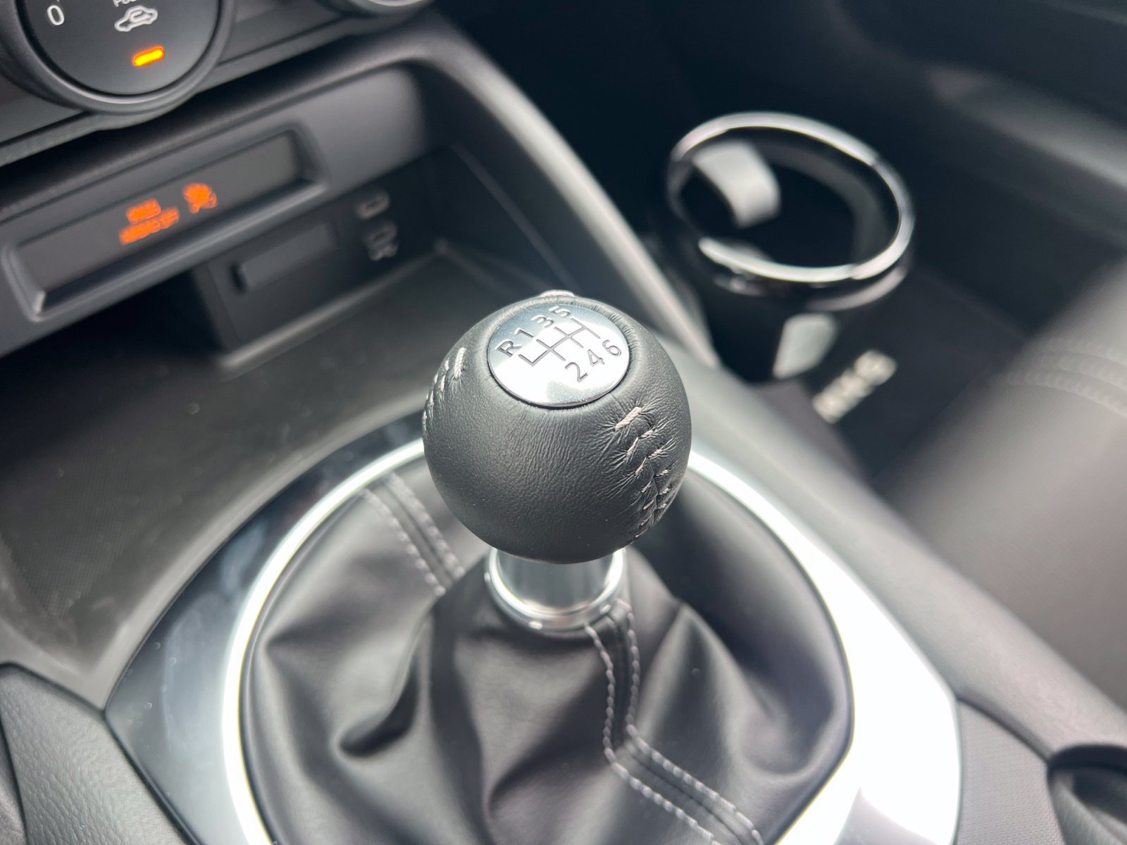 New 2026 MAZDA MX-5 Miata Sport RWD image 7