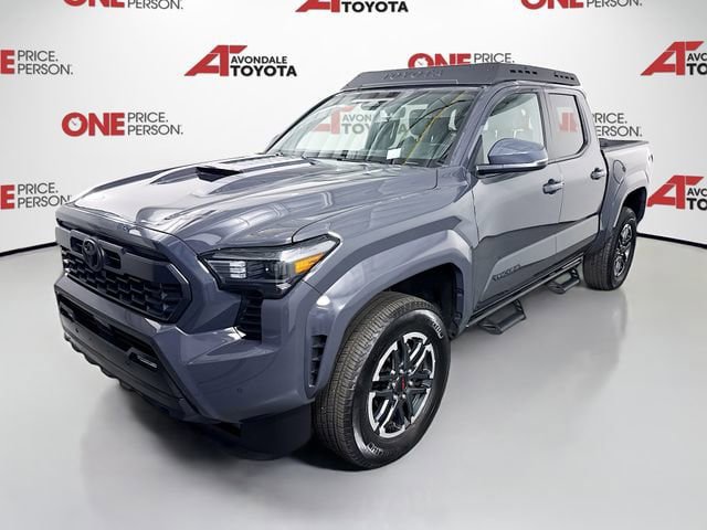 Used 2024 Toyota Tacoma TRD Sport w/ TRD Sport Upgrade Package AWD/4WD image 3