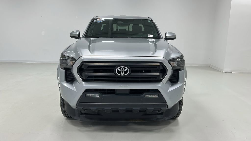 Used 2024 Toyota Tacoma SR5 image 8