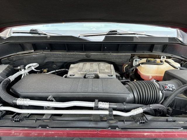Used 2020 Chevrolet Silverado 1500 RST w/ RST Value Package AWD/4WD image 26
