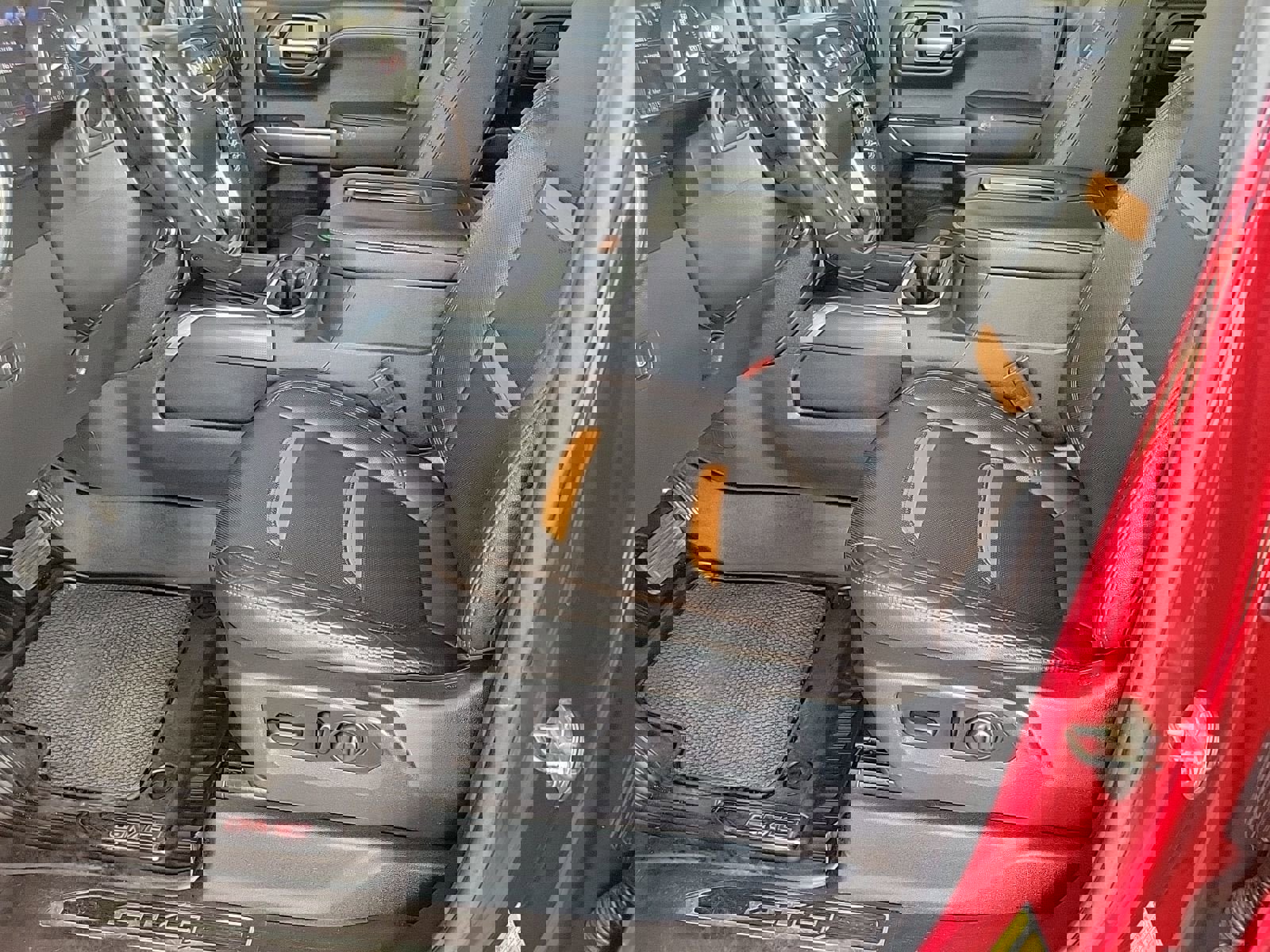 Used 2021 GMC Sierra 1500 AT4 w/ AT4 Value Package image 13