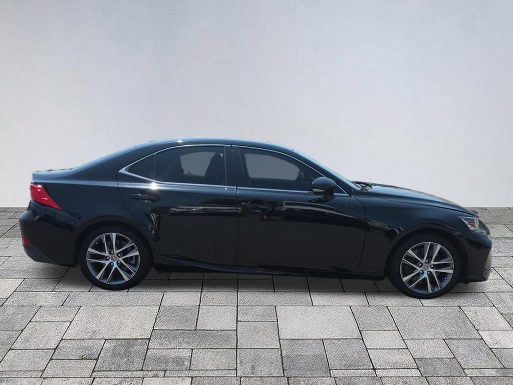 Used 2018 Lexus IS 300 w/ Accessory Package 2 RWD image 8