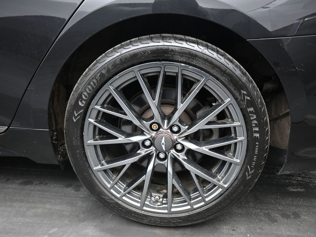 Used 2018 Genesis G80 3.3T Sport image 20