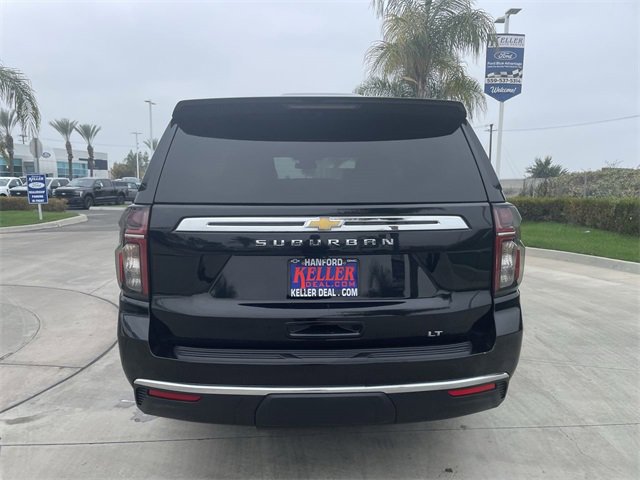 Used 2023 Chevrolet Suburban LT image 7