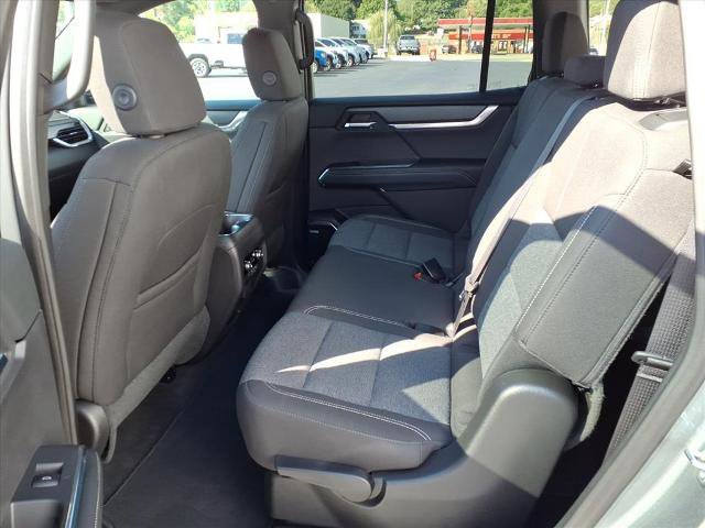 Used 2025 GMC Acadia Elevation image 43