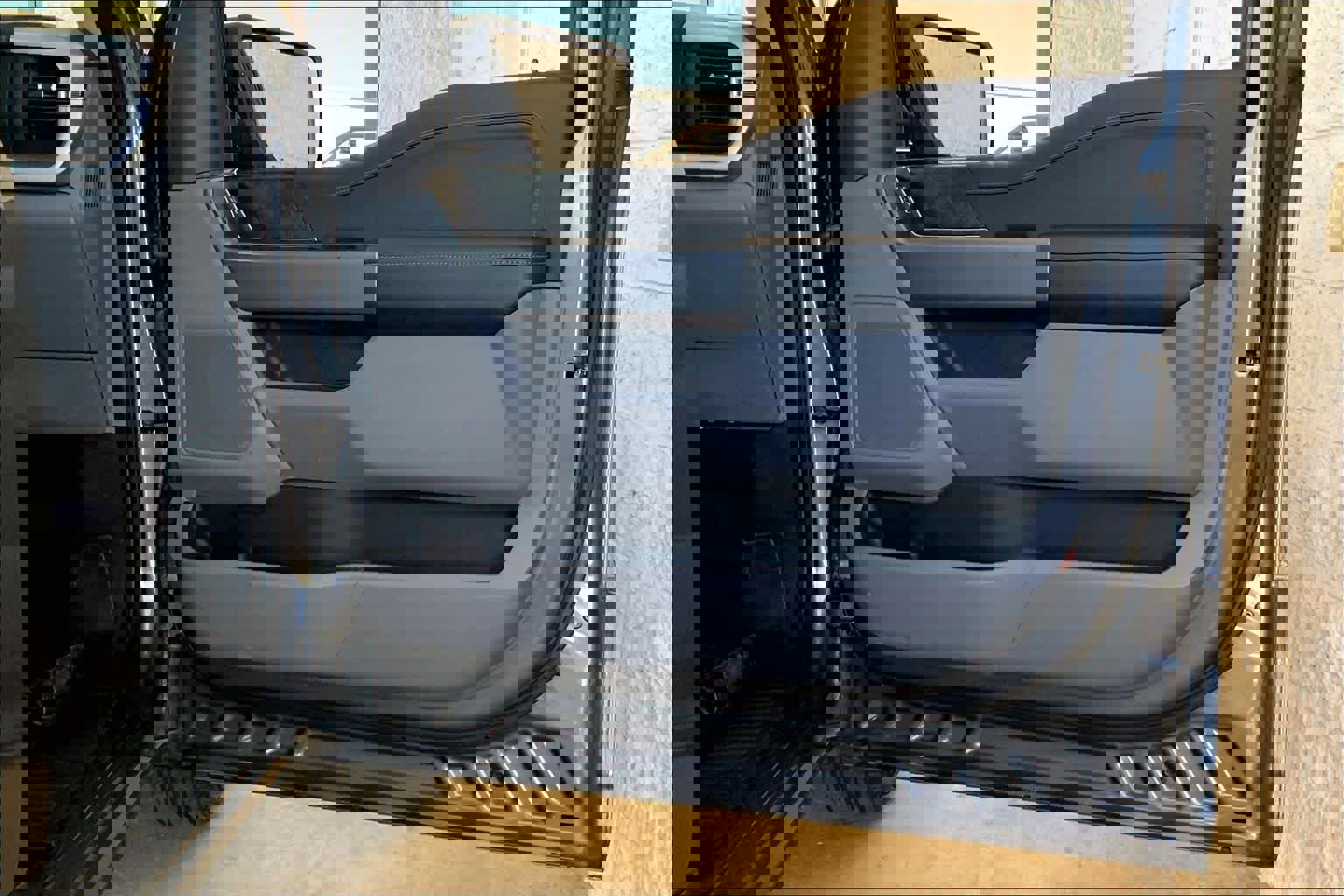 Certified 2023 Ford F150 XLT w/ Equipment Group 301A Mid image 17