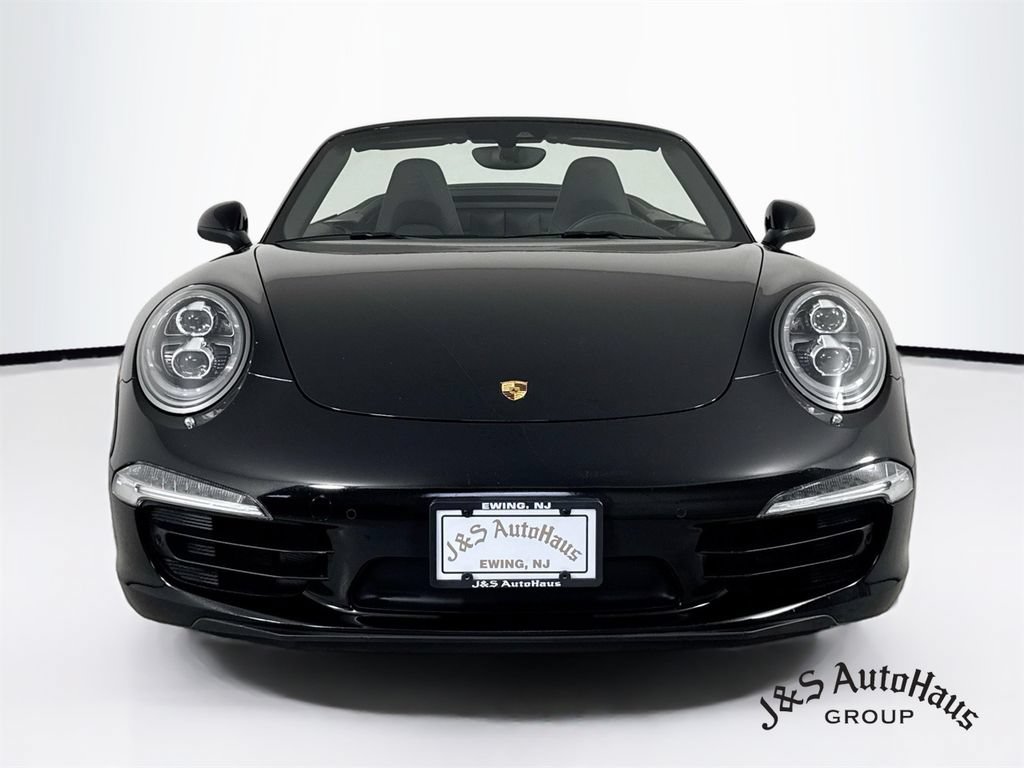 Used 2016 Porsche 911 Carrera 4 AWD/4WD image 2
