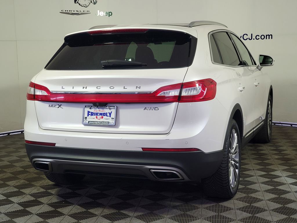 Used 2018 Lincoln MKX Reserve w/ Driver Assistance Package AWD/4WD image 3