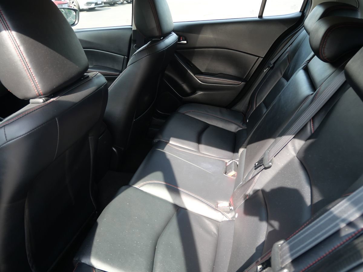 Used 2014 MAZDA MAZDA3 s Touring FWD image 20