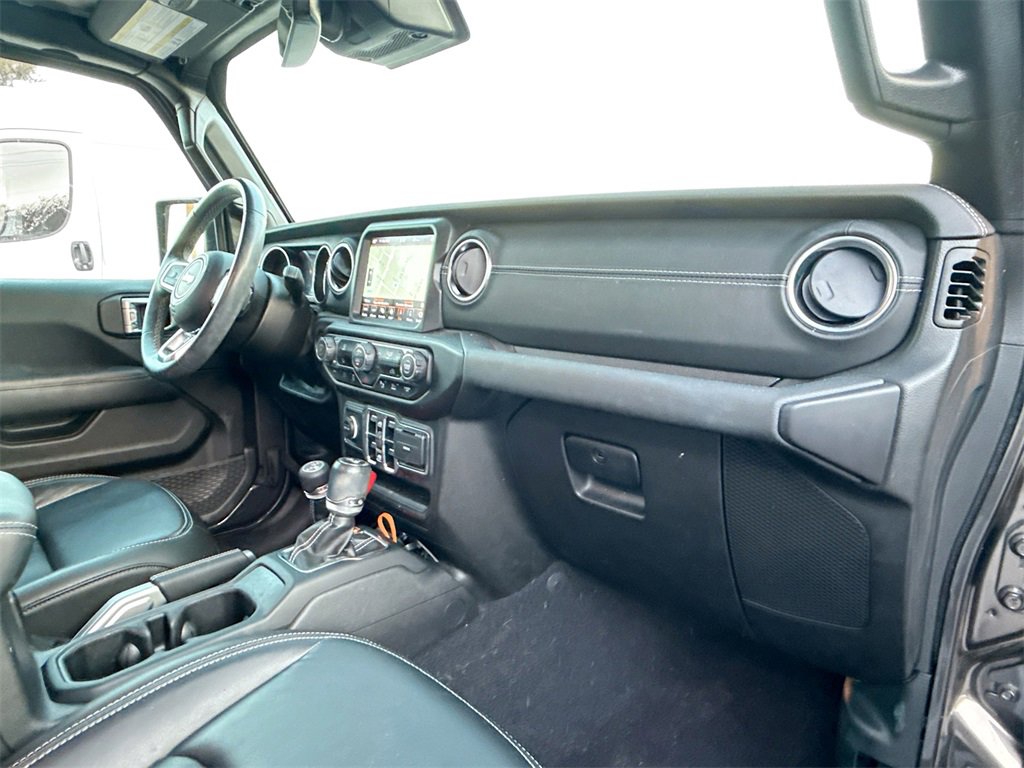 Used 2022 Jeep Wrangler Unlimited Sahara w/ Safety Group image 32