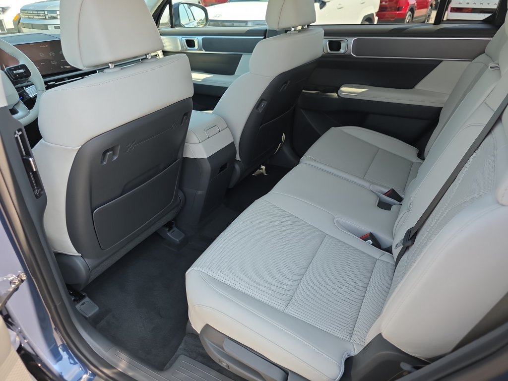 New 2027 Hyundai Santa Fe SEL FWD image 28