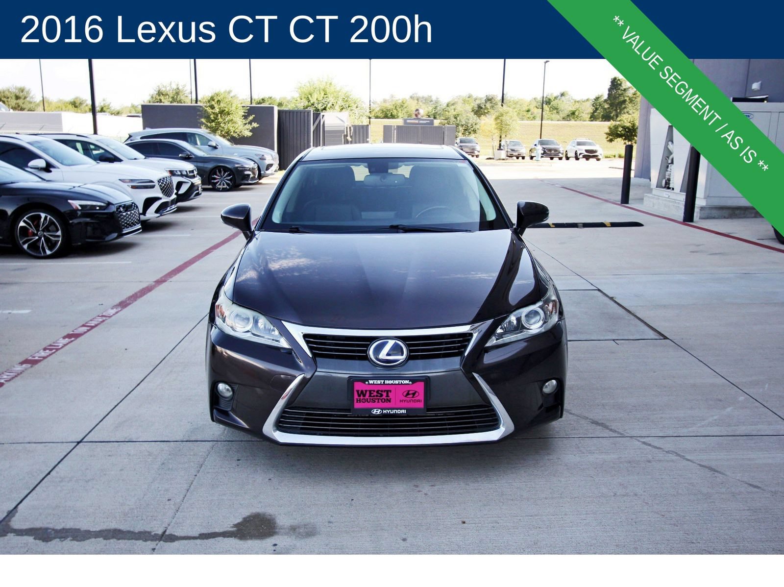 Used 2016 Lexus CT 200h w/ Navigation Package FWD image 2