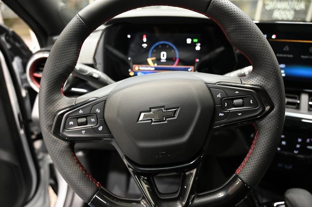 New 2026 Chevrolet Trax RS w/ Sunroof Package image 21