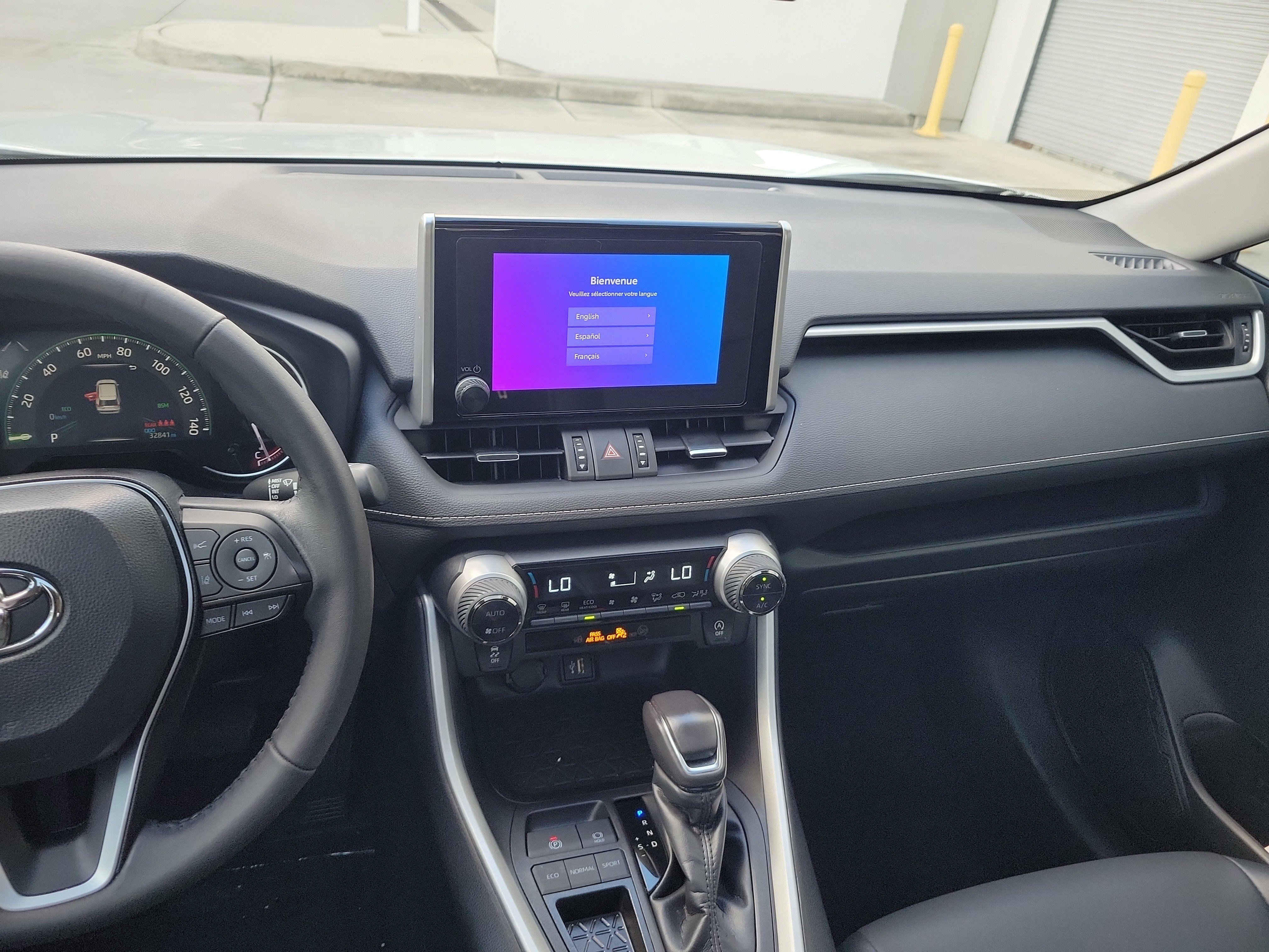 Used 2024 Toyota RAV4 XLE Premium FWD image 19