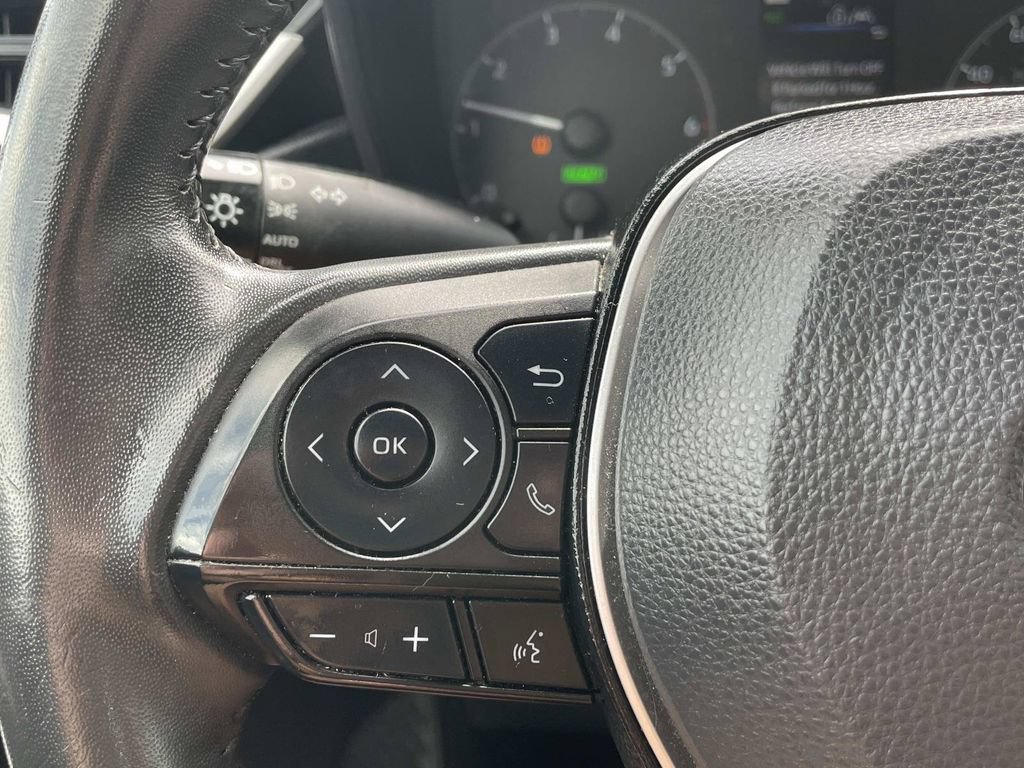 Used 2023 Toyota Corolla SE FWD image 28