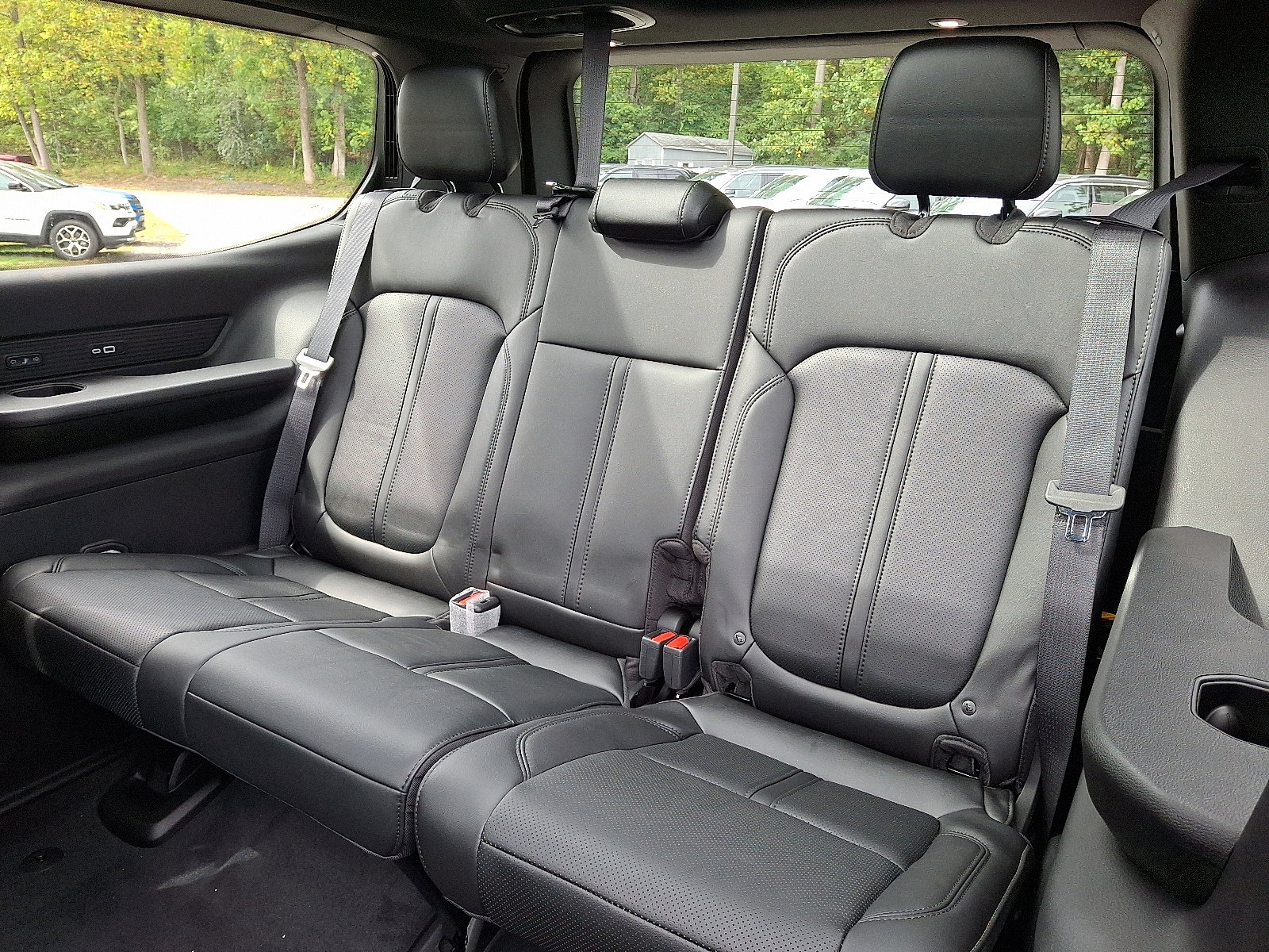 New 2025 Jeep Wagoneer Series II image 7