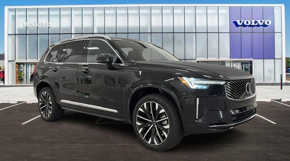 New 2026 Volvo XC90 B6 Plus w/ Protection Package Premier